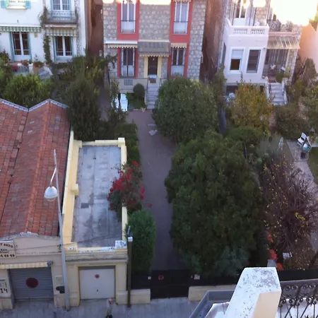 Triplex Vue Mer Montagne Belle Terrasse. *